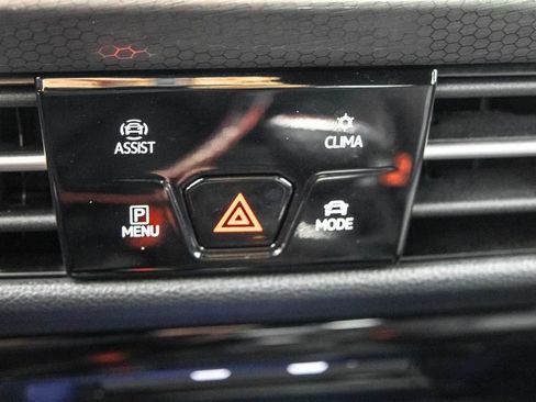 Certified 2023 Volkswagen GTI 40th Anniversary Edition image 21