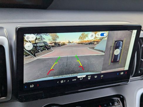 New 2025 Ford Expedition Active image 44