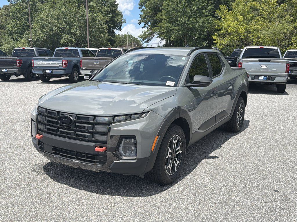 Used 2025 Hyundai Santa Cruz XRT AWD/4WD image 3