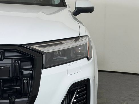 New 2026 Audi Q7 3.0T Premium Plus AWD/4WD image 11