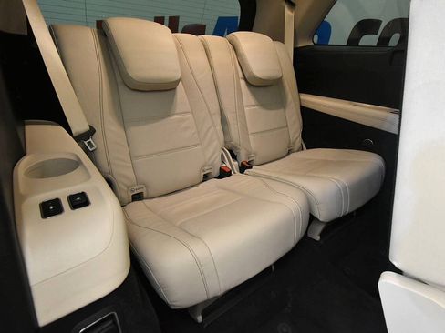 Used 2021 Mercedes-Benz GLS 450 4MATIC image 20