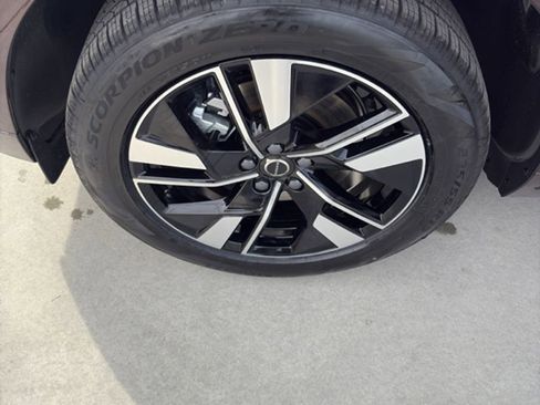 New 2026 Volvo XC60 B5 Core image 15