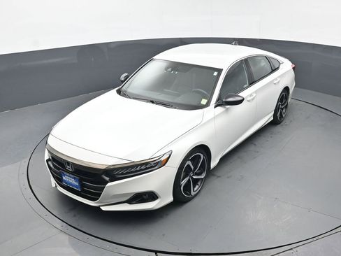 Certified 2022 Honda Accord Sport image 41