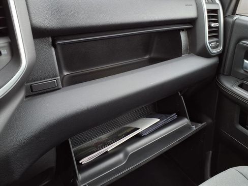 Used 2024 RAM 2500 Big Horn w/ Bed Utility Group image 10