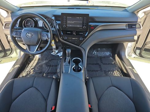 Used 2024 Toyota Camry LE image 15