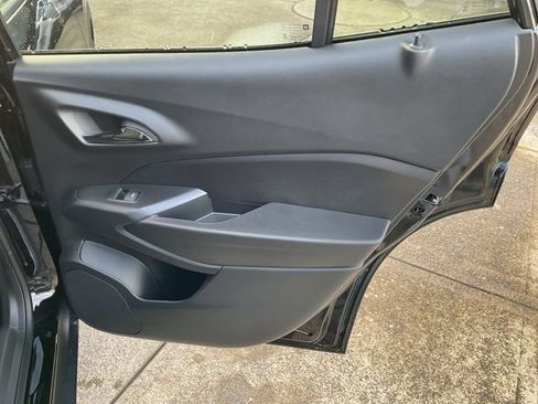 New 2026 Chevrolet Trax RS w/ Driver Confidence Package image 28