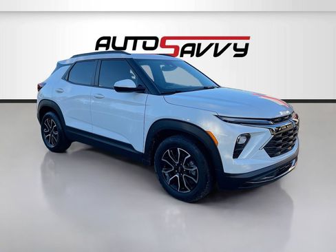 Used 2024 Chevrolet TrailBlazer ACTIV w/ Convenience Package FWD image 1