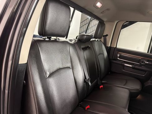 Used 2015 RAM 1500 Laramie w/ Convenience Group AWD/4WD image 19
