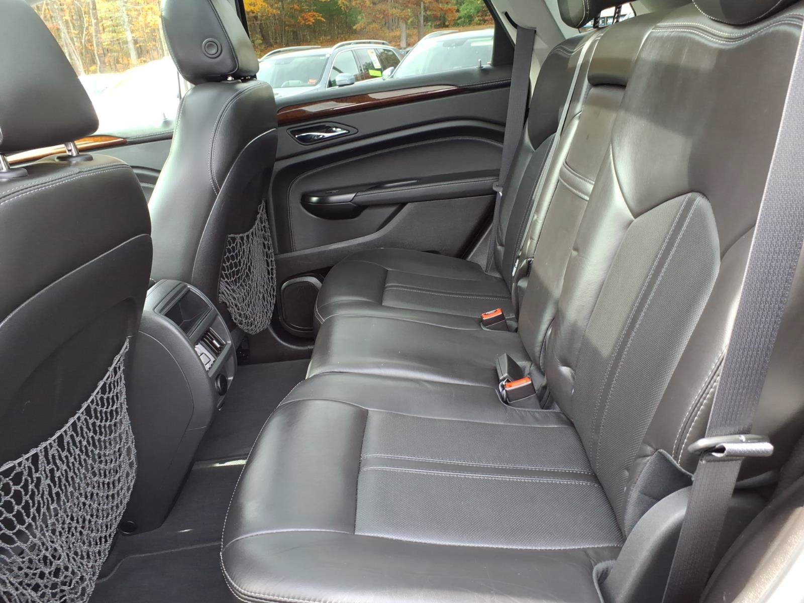 Used 2016 Cadillac SRX Luxury w/ Driver Awareness Package AWD/4WD image 11