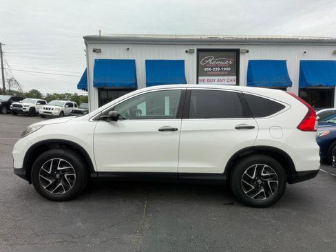 Used 2016 Honda CR-V SE image 8