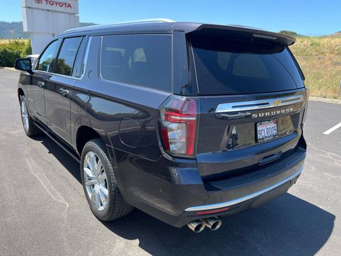 Used 2022 Chevrolet Suburban High Country w/ Max Trailering Package AWD/4WD image 8