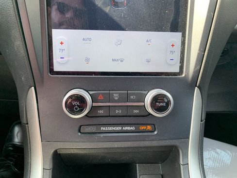 Used 2023 Ford Edge SE w/ Black Appearance Package AWD/4WD image 27