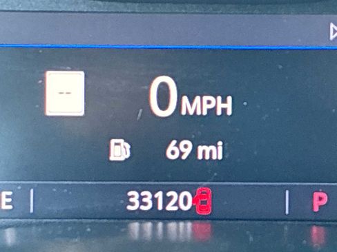 Used 2021 GMC Canyon AT4 w/ Trailering Package image 12