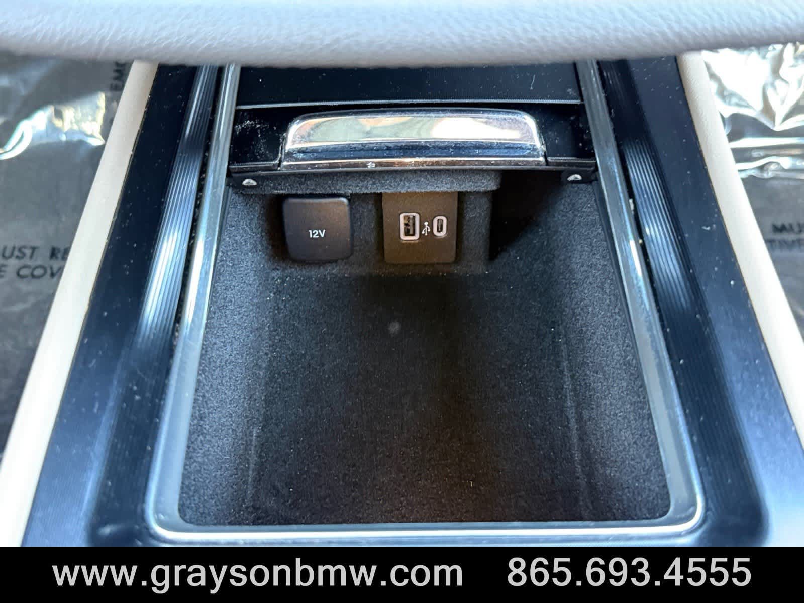 Used 2020 Lincoln Corsair FWD w/ Premium Package image 23