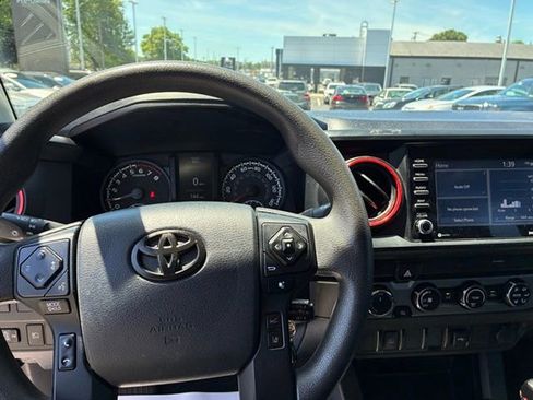Used 2020 Toyota Tacoma SR w/ SX Package AWD/4WD image 10