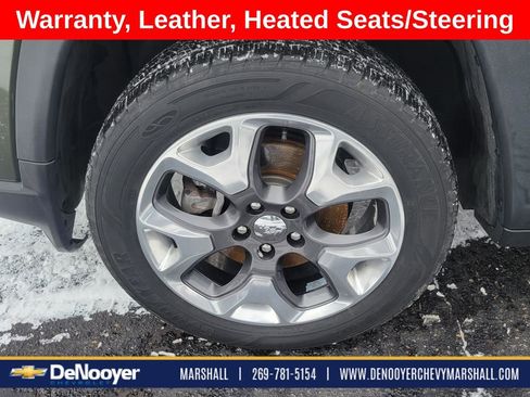 Used 2018 Jeep Compass Limited image 5