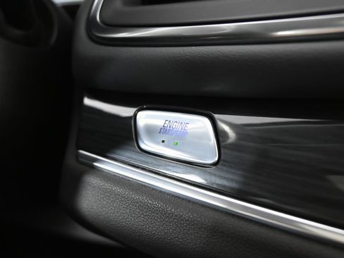 Used 2019 Buick Enclave Premium w/ Experience Buick Package AWD/4WD image 35