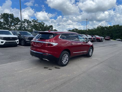 Used 2024 Buick Enclave Premium AWD/4WD image 3