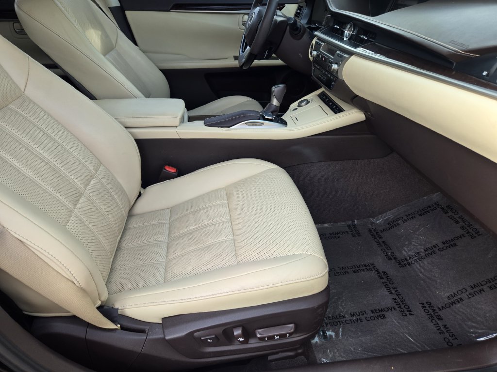 Used 2017 Lexus ES 350 FWD image 15