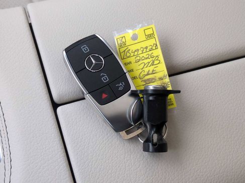 Used 2026 Mercedes-Benz GLE 350 GLE 350 image 37