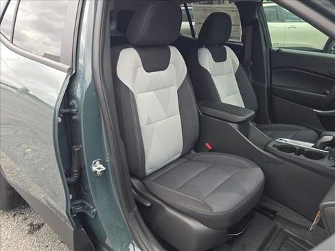 New 2026 Chevrolet Trax LS w/ LS Convenience Package FWD image 15