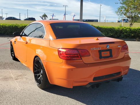 Used 2013 BMW M3 Convertible w/ Premium Pkg image 4