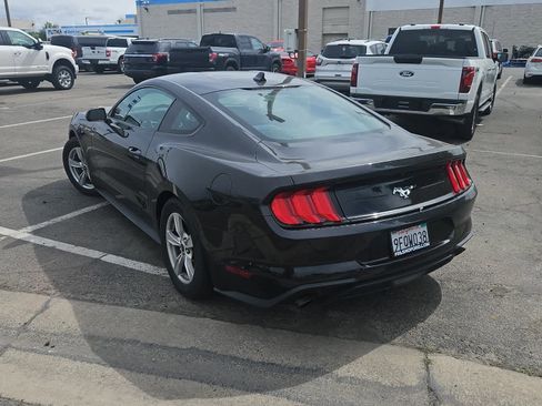 Certified 2023 Ford Mustang Coupe RWD image 6