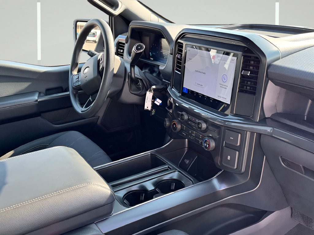 Used 2025 Ford F150 STX RWD image 6
