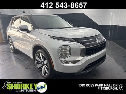 New 2025 Mitsubishi Outlander SE
