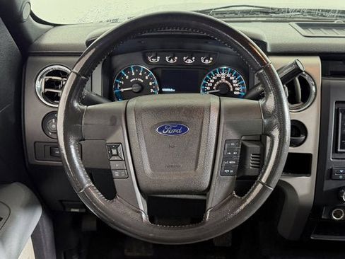 Used 2012 Ford F150 XLT w/ XLT Chrome Pkg image 9