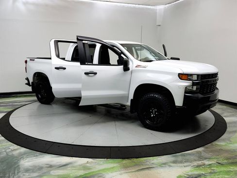 Used 2020 Chevrolet Silverado 1500 Custom Trail Boss w/ Custom Convenience Package AWD/4WD image 10
