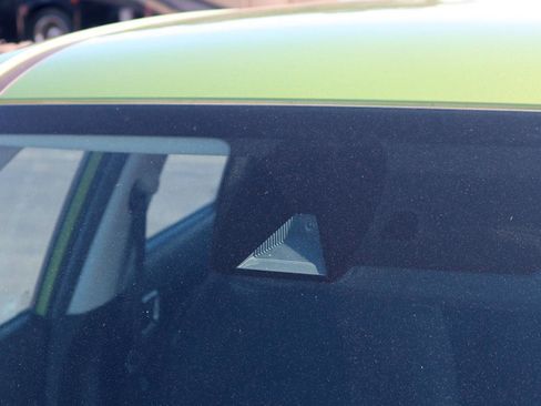 Used 2021 Hyundai Venue SE image 29