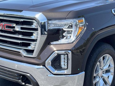 Used 2019 GMC Sierra 1500 SLT w/ SLT Premium Plus Package AWD/4WD image 11