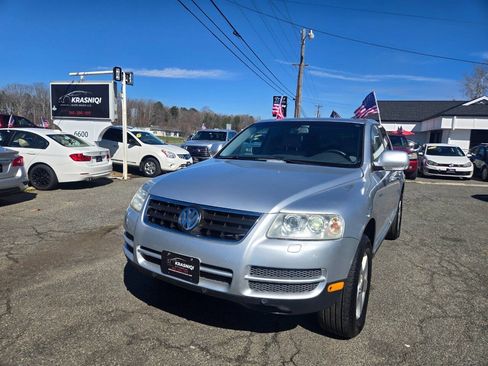 Used 2005 Volkswagen Touareg V6 AWD/4WD image 2