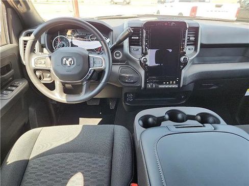 New 2026 RAM 2500 Tradesman AWD/4WD image 9
