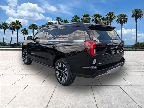 New 2026 Ford Expedition Platinum w/ Driver's Package AWD/4WD image 5