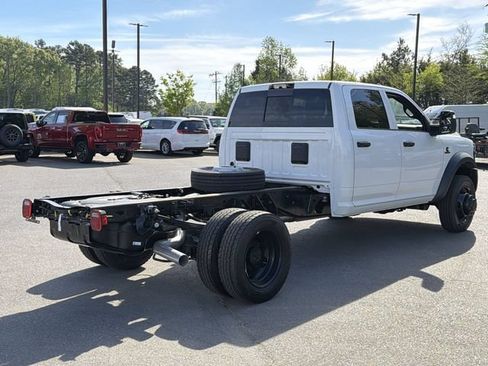 New 2026 RAM 5500 Tradesman AWD/4WD image 12