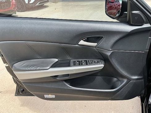Used 2010 Honda Accord EX-L image 16