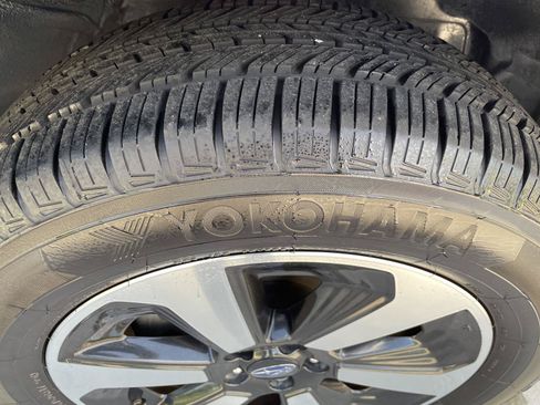 Used 2018 Subaru Forester 2.5i Limited AWD/4WD image 8