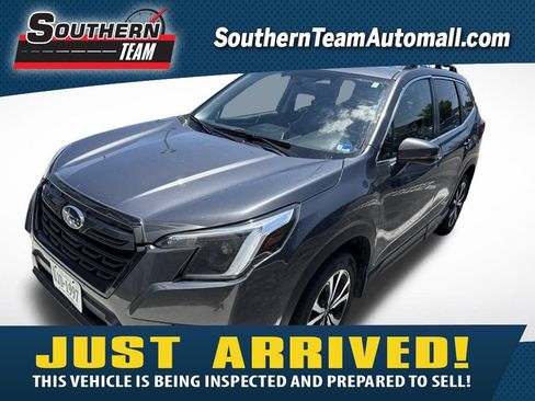 Used 2022 Subaru Forester Limited w/ Popular Package #3 AWD/4WD image 1