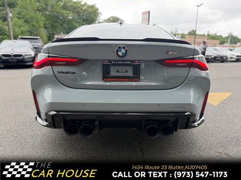 Used 2022 BMW M4 Coupe w/ Executive Package RWD image 6