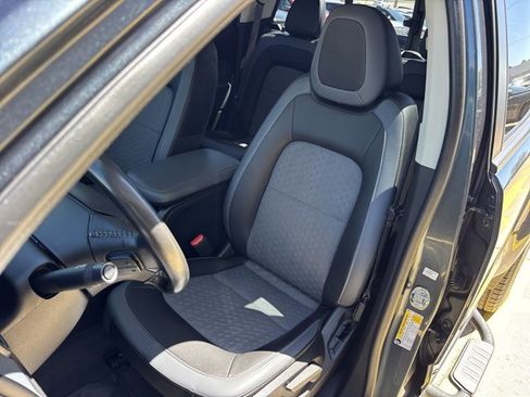 Used 2019 Chevrolet Colorado Z71 AWD/4WD image 18