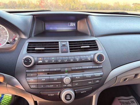 Used 2011 Honda Accord LX image 39