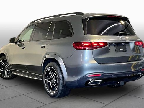 New 2026 Mercedes-Benz GLS 450 4MATIC image 3