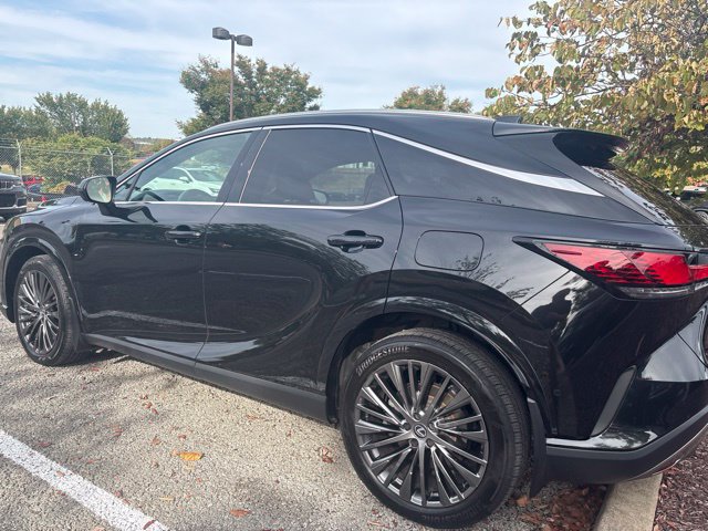 Used 2024 Lexus RX 350 AWD w/ Convenience Package image 3