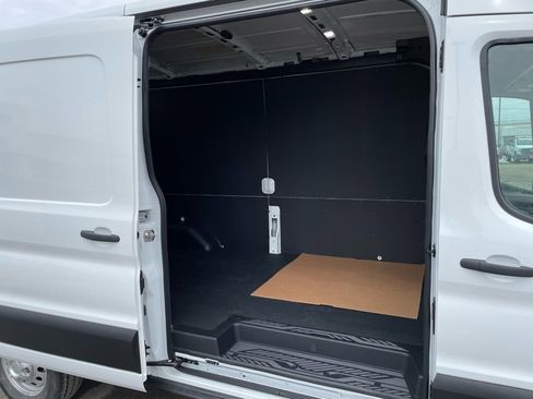 New 2026 Ford Transit 250 148 Medium Roof Extended AWD w/ Load Area Protection Package image 25