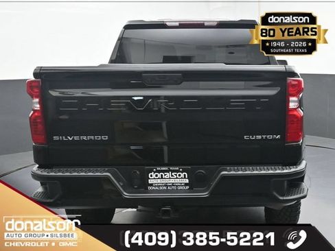 Used 2024 Chevrolet Silverado 1500 Custom Trail Boss AWD/4WD image 4
