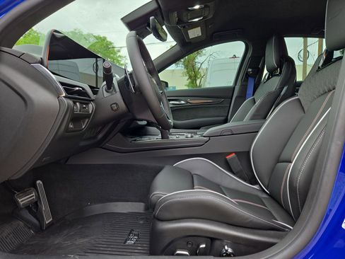 New 2026 Cadillac CT5 V Blackwing w/ Deep Ocean Appearance Package RWD image 16