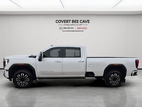 Used 2024 GMC Sierra 2500 Denali Ultimate w/ Max Trailering Package image 5