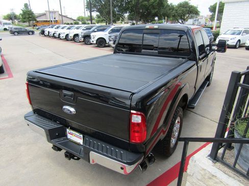 Used 2015 Ford F250 Lariat w/ Chrome Package RWD image 7